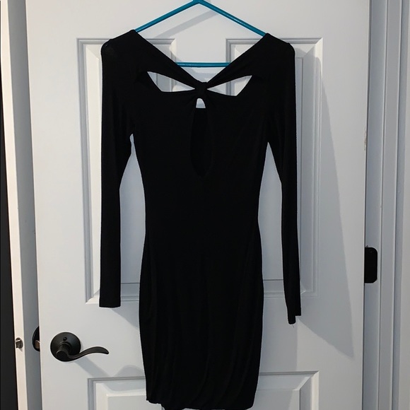 Black dress - Picture 2 of 2